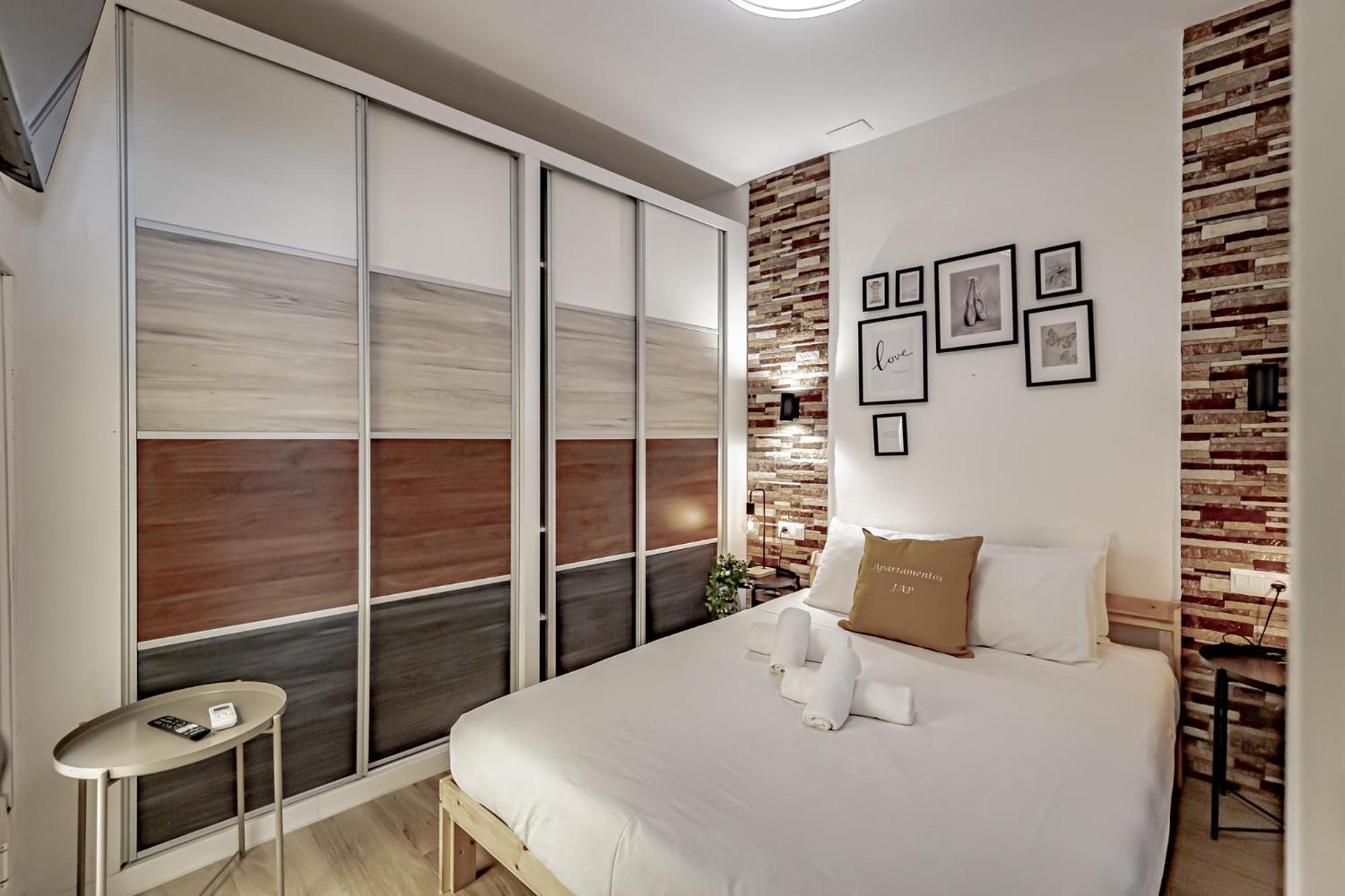 Apartamentos Franco Rodriguez Madrid Room photo